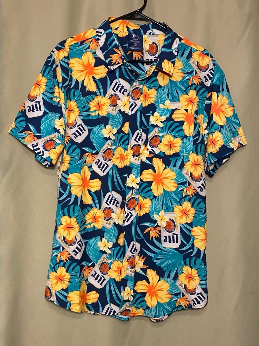 Miller Lite Valor Collective Tropical Hawaiian Short-Sleeve Shirt Ages ( 21+)  L